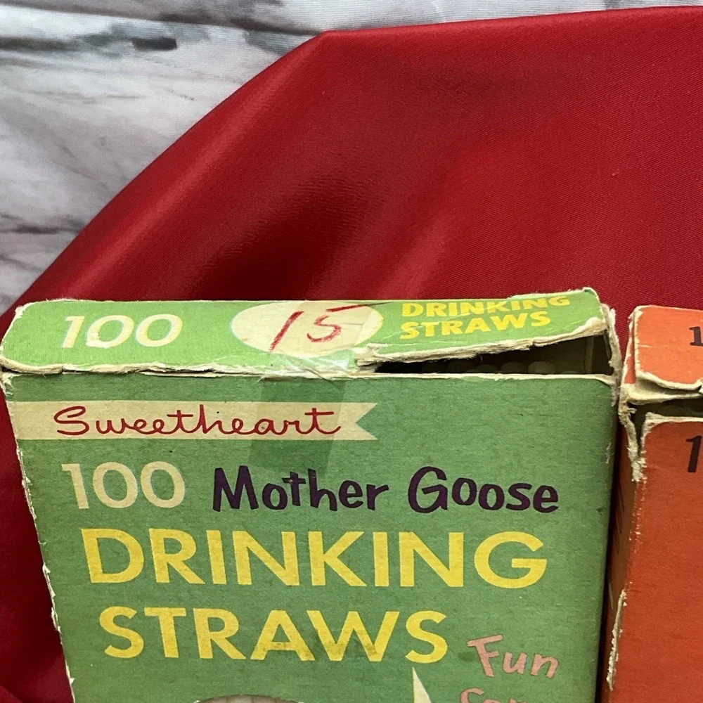 100 Boxed 50 Vintage Plastic Drinking Sunshine Straws Donald Duck & Mother Goose